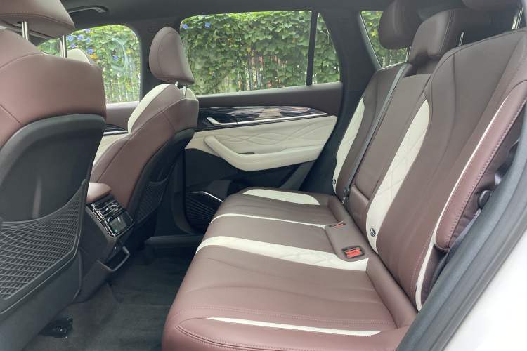 Used Geely Auto Monjaro L 2023 2.0TD High-Power Automatic Two-Wheel Drive Flagship Version