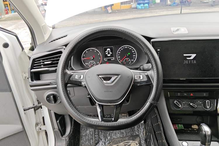 Used Jetta VS7 2020 1.4T Automatic Enjoyment Model Steering Wheel