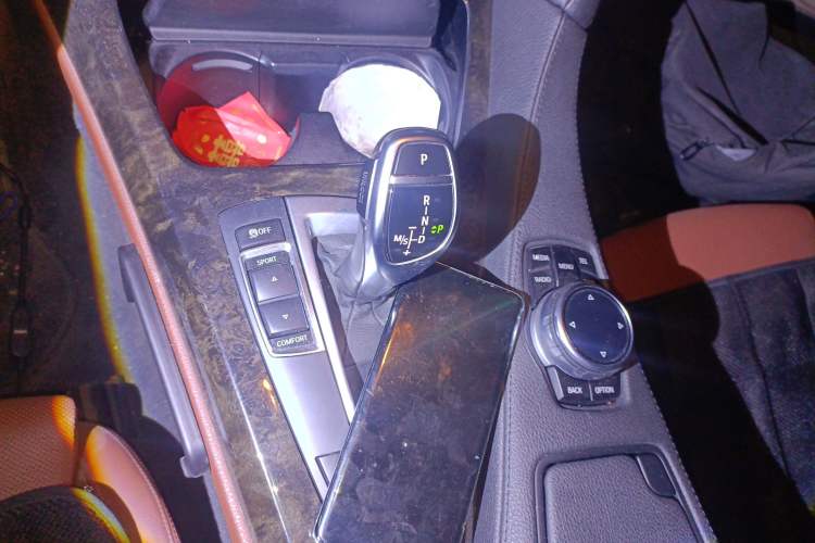 Used BMW 6 Series 2013 Facelift 640i Gran Coupe Gear Lever