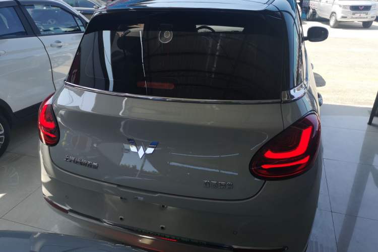 Used Wuling Bingo 2023 333 km Lingxi Connected Version

