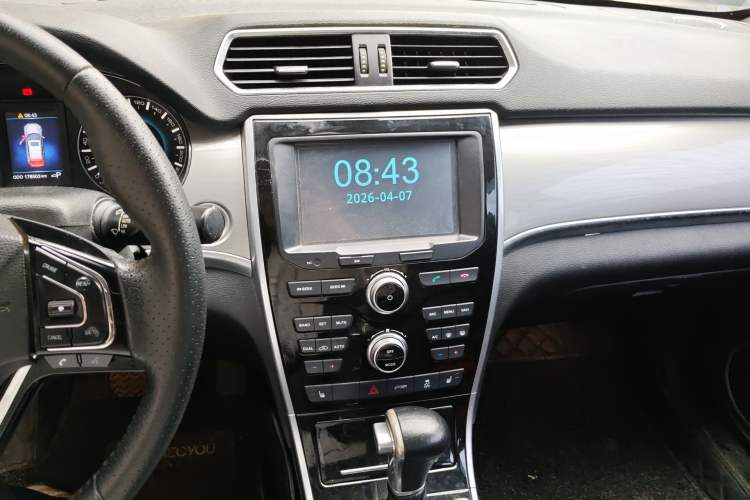 Used Haval H2 2017 Red-Label 1.5T Automatic Two-Wheel Drive Luxury Model