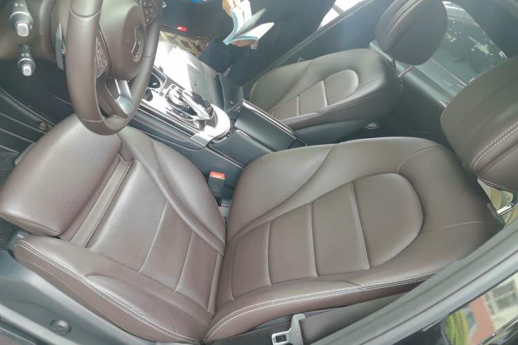 Used Mercedes-Benz GLC 2019 GLC 260 4MATIC Luxury Model Left Front Seat