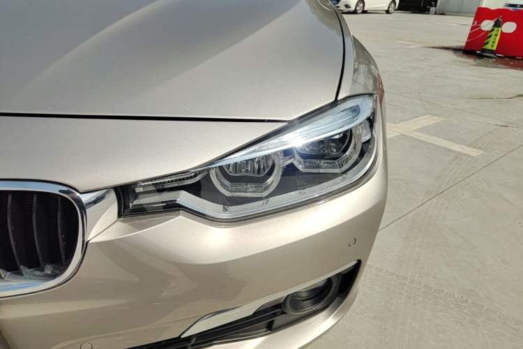 Used BMW 3 Series 2017 320Li Fashion Model Left Front Headlight