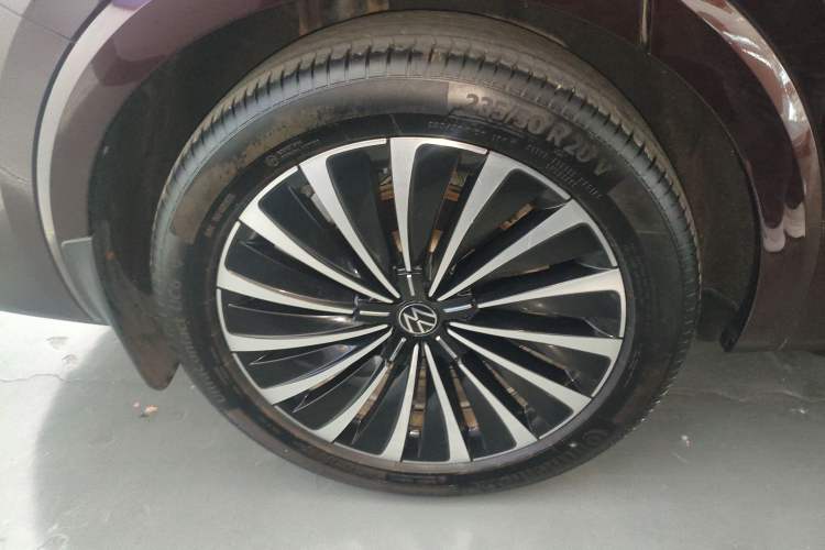 Used Volkswagen Viloran 2020 380TSI Flagship Edition Right Rear Wheel Hub