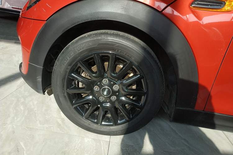 Used MINI MINI 2014 1.5T COOPER Fun