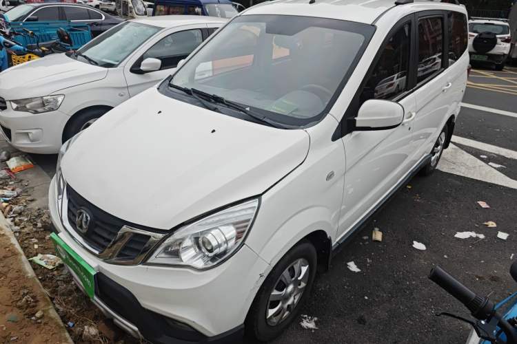 Used BAIC Weiwang M20 2017 1.5L M20S Basic Version DAM15DL