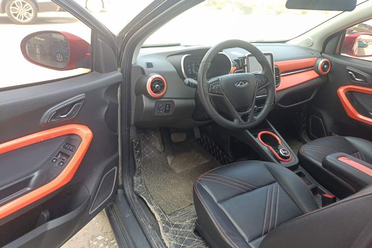 Used Chery QQ Little Ant 2021 200 000-Yuan Ant Fan Edition Talent Version NMC Battery 301 km Driver Seat