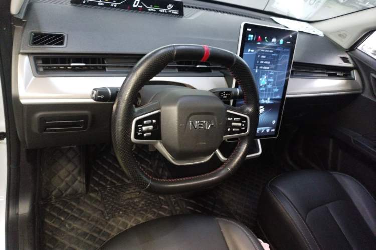 Used NETA V 2022 Long-Range Industry Custom Edition
