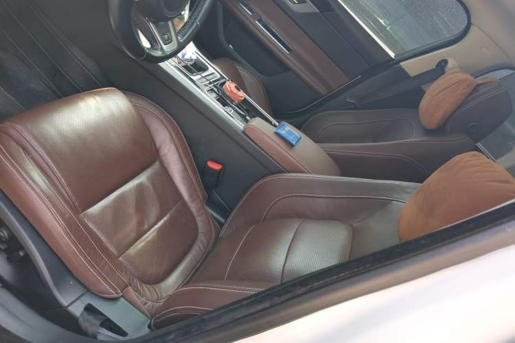 Used Jaguar XF 2016 XF 2.0T Two-Wheel-Drive R-Sport Sport Edition Left Front Seat