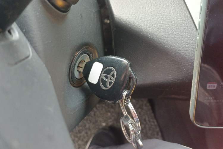 Used Toyota RAV4 2011 2.4L Automatic 4x4 Luxury Edition
