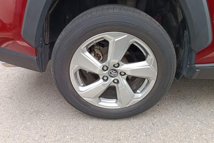 Used Toyota RAV4 2020 2.0L CVT 4x4 Trend Edition