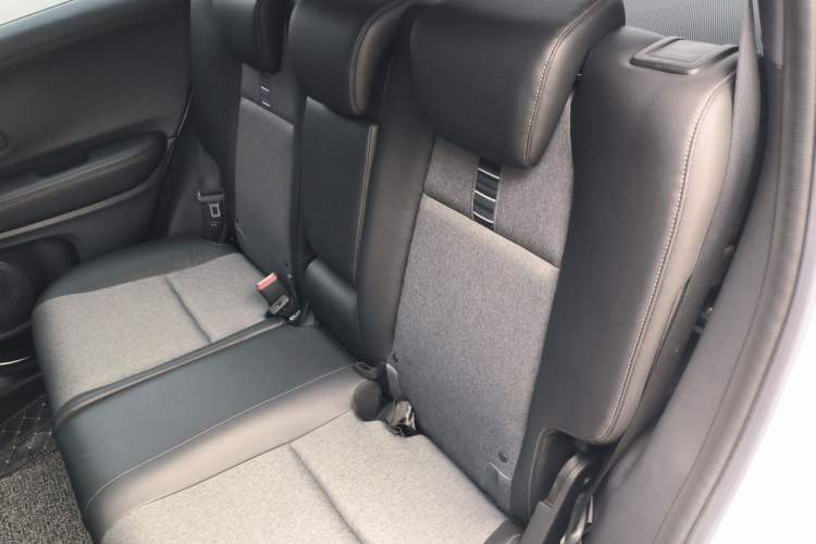 Used Honda XR-V 2022 220TURBO CVT Obsidian Edition Left Rear Seat