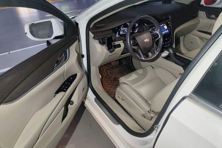 Used Cadillac XTS 2017 28T Tech Edition Driver Seat