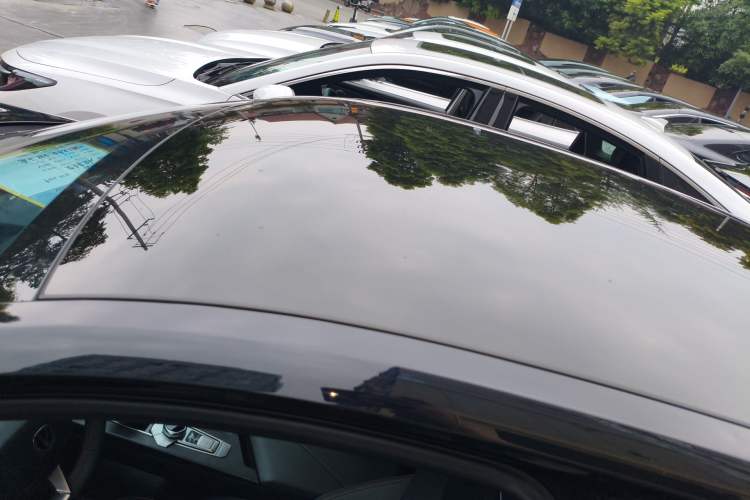 Used CHANGAN UNI-V 2024 1.5T Prestige Edition
