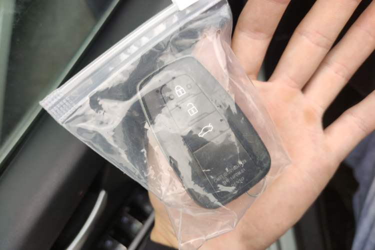 Used Toyota Camry 2018 2.0G Luxury Edition