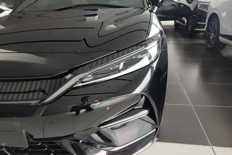 Used BYD Song L EV 2025 Intelligent Driving Version 662 km LiDAR Excellence Edition