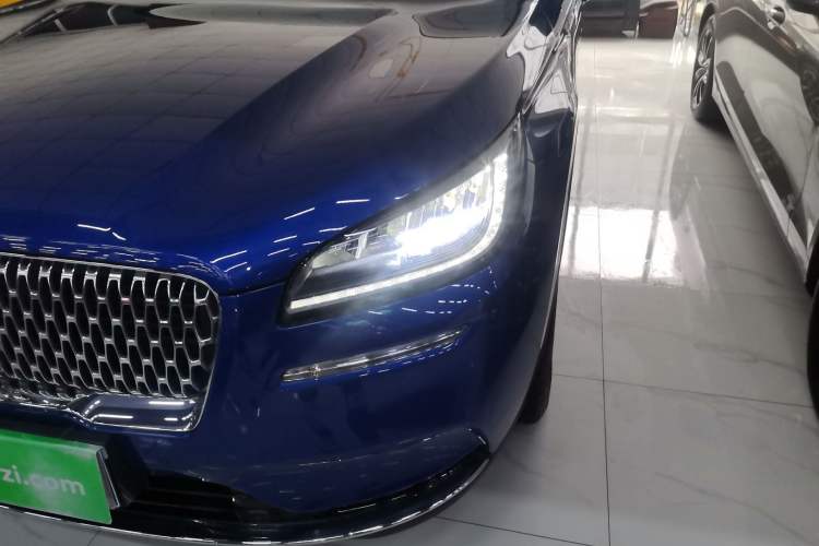 Used Lincoln Corsair 2022 2.0T Two-Wheel Drive Deluxe Edition
