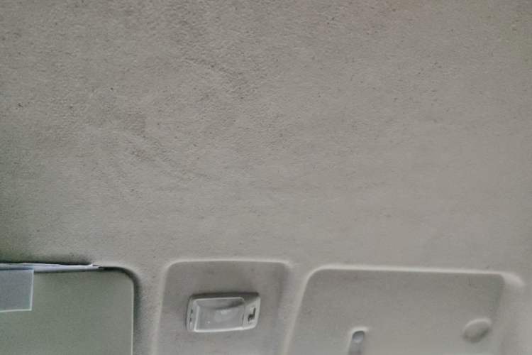 Used Jinbei Hiace X30 2020 1.5L Van Super-Enjoyment Model China VI Standard SWC15M
