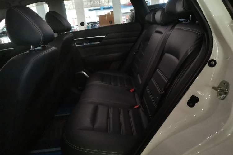 Used Venucia Star 2021 260T Automatic 48V Mild Hybrid Turbocharged Star Achieve Edition