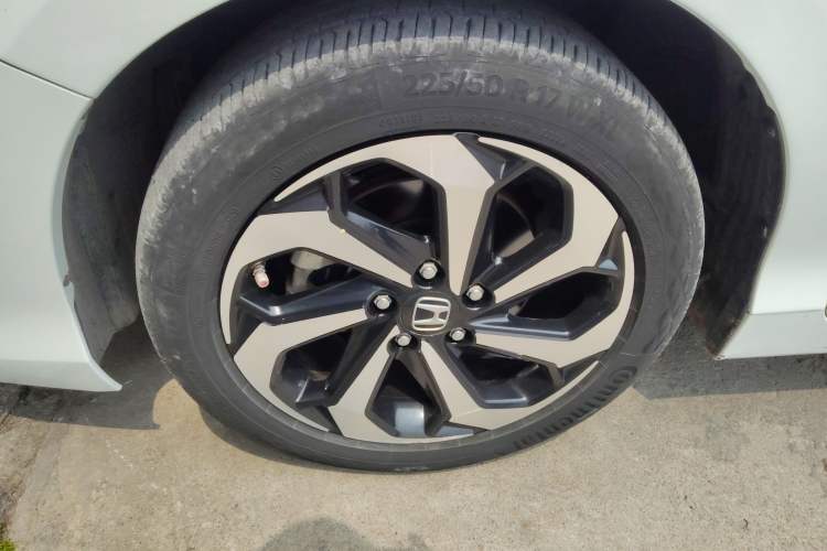 Used Honda Accord 2016 2.4L Luxury Edition Exterior 4