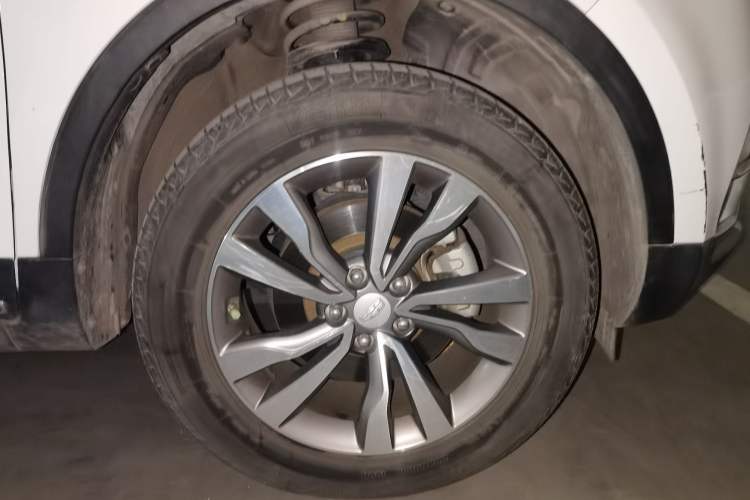 Used Geely Auto Emgrand X7 Sport 2016 1.8TD Automatic Smart Model
