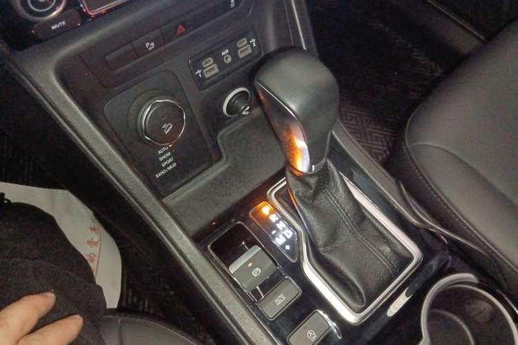 Used Jeep Commander 2018 2.0T Four-Wheel Drive Prestige Edition China V