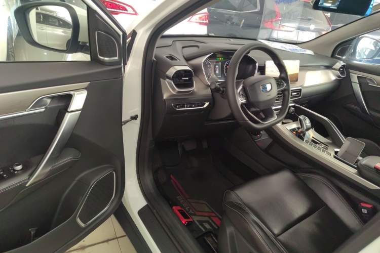 Used Geely Auto Coolray 2019 260T DCT Knight China V Standard Driver Seat