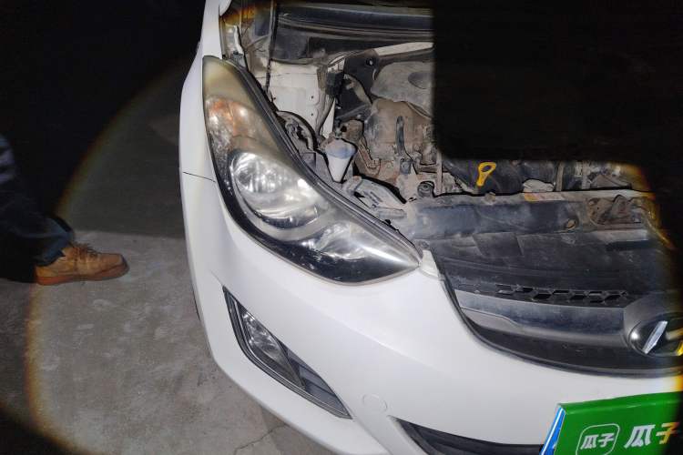 Used Hyundai Elantra (5th Generation / Langdong) 2015 1.6L Manual Fashion Edition