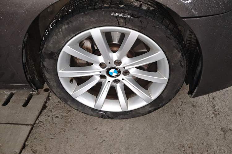 Used BMW 6 Series 2012 640i Gran Coupe Right Front Wheel Hub