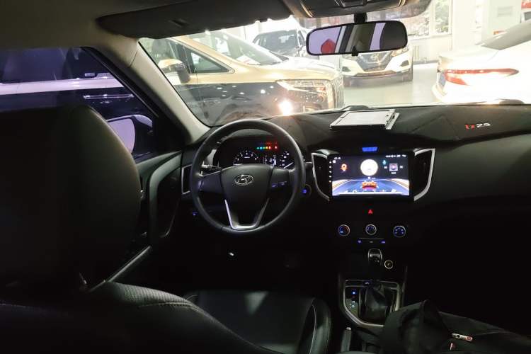 Used Hyundai ix25 2015 1.6L Automatic Two-Wheel Drive Smart GLS Trim