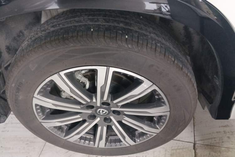 Used CHANGAN CS75 PLUS 2024 3rd Generation Champion Edition 1.5T Intelligent Drive Dynamic Model