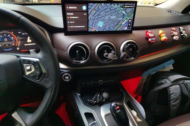 Used Wey VV6 2021 2.0T Two-Wheel Drive Smart Plus
