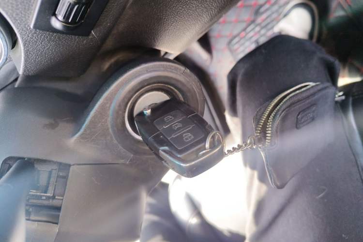 Used BAIC Off-Road BJ40 2016 40L 2.3T Automatic All-Wheel Drive Premium Edition Vehicle Key