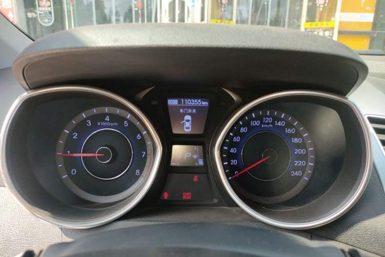 Used Hyundai Elantra (5th Generation / Langdong) 2016 1.6L Automatic Prestige Model