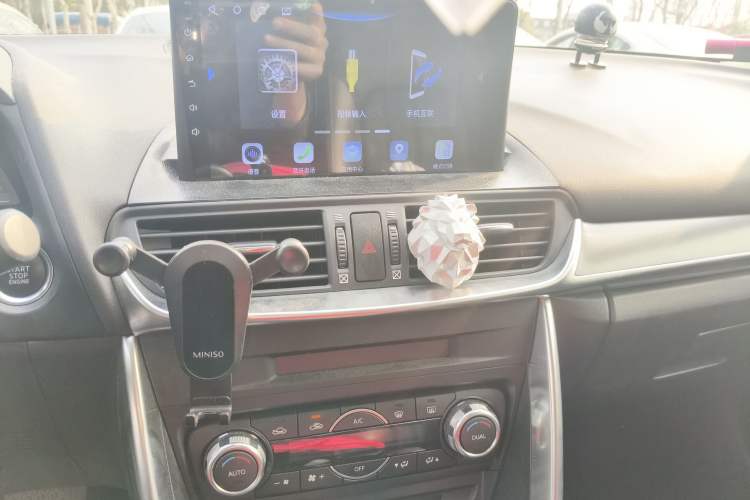 Used Mazda CX-4 2018 2.0L Automatic Two-Wheel Drive Blue Sky Premium Upgrade Version China VI Standard