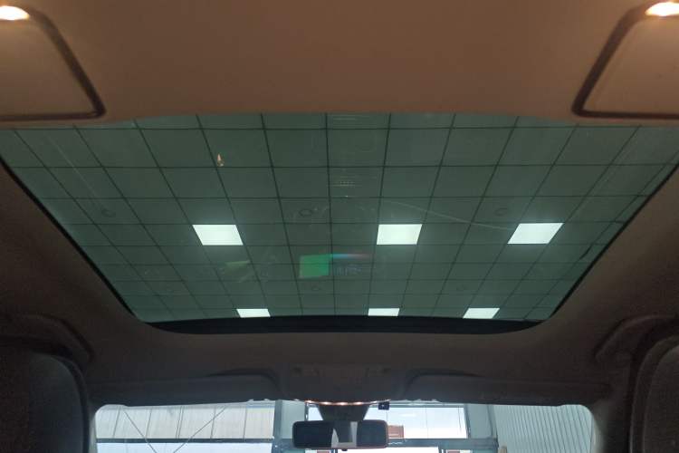 Used Mercedes-Benz E-Class 2018 Facelift E 200 L
