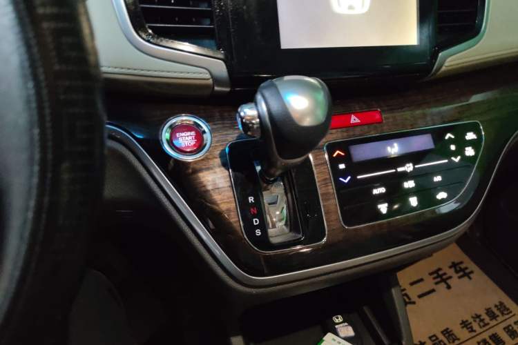 Used Honda Odyssey 2017 2.4L Luxury Edition