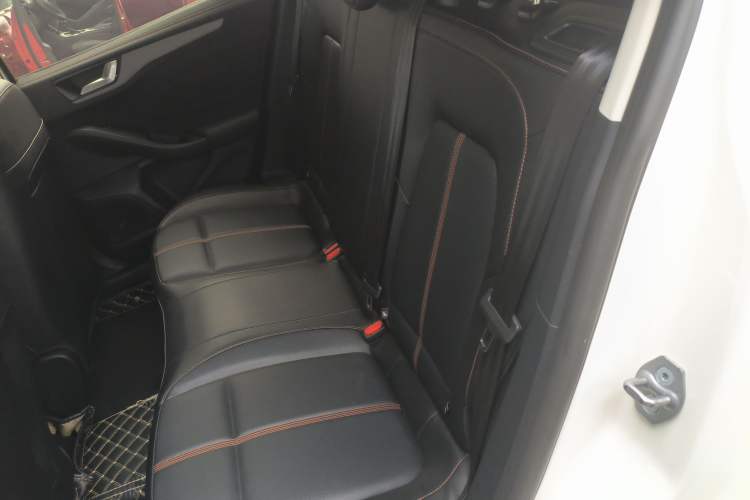 Used Ford Focus 2022 Hatchback EcoBoost 180 Automatic Performance Edition
