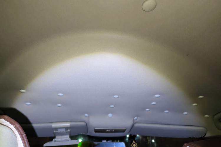 Used Volkswagen Polo 2011 1.4L Manual ZhiShang Edition Headliner