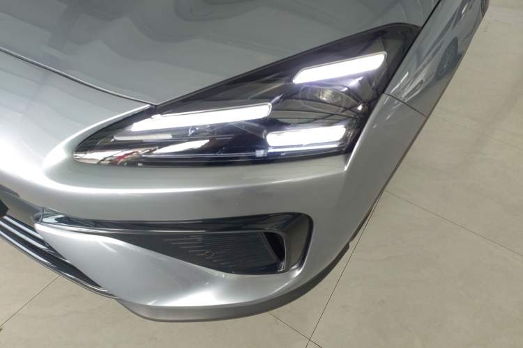 Used Baojun Yunhai 2024 140km Plug-in Hybrid Version
