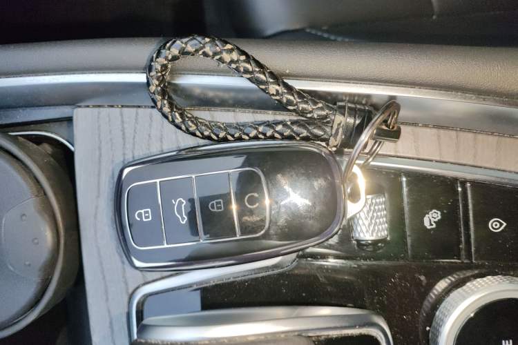 Used Chery Tiggo 8 PRO 2024 Champion Edition 290T Two-Wheel Drive Shining Version 5 Seats