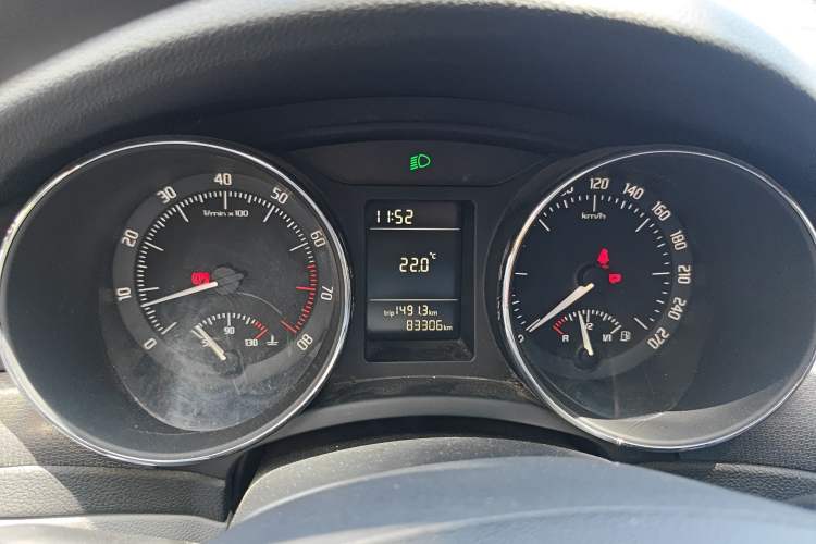 Used Skoda Superb 2012 1.4TSI Manual Zhiya Edition Instrument Cluster