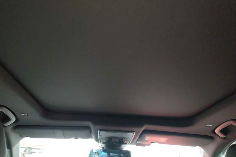 Used Honda CR-V 2023 2.0L eHEV Two-Wheel Drive Smart Edition