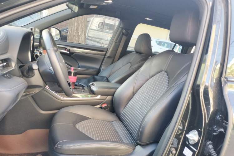 Used Toyota Crown Kluger 2023 2.5L HEV Four-Wheel Drive Luxury Edition Left Front Seat