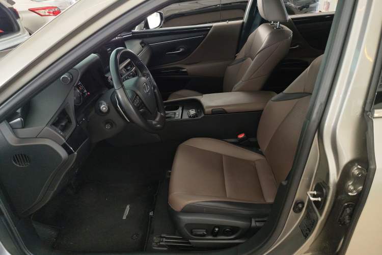 Used Lexus ES 2022 200 Excellence Edition