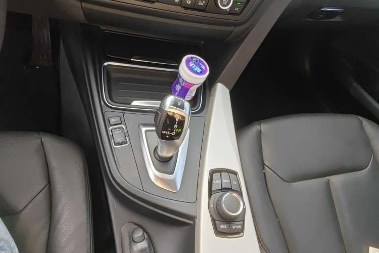 Used BMW 3 Series GT 2014 320i Leading Model