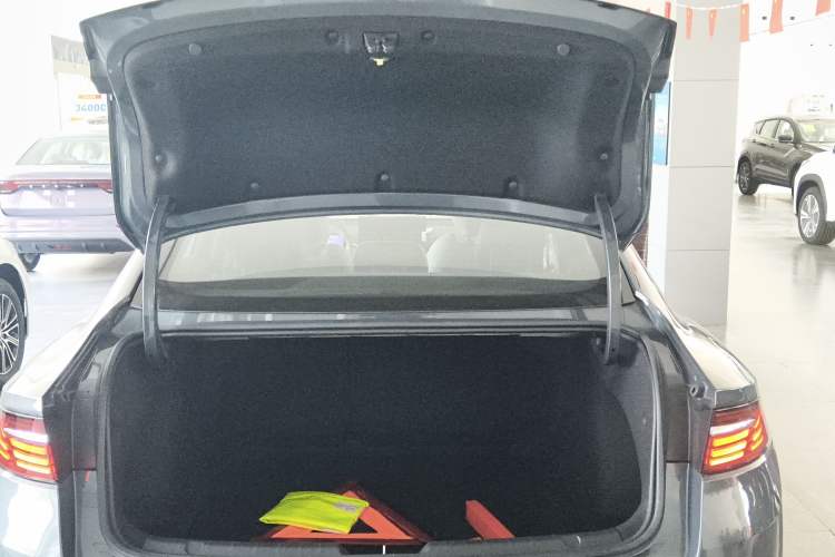 Used Geely Auto Preface 2025 Dongfang Yao 1.5TD Kunlun Edition