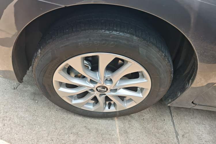 Used Nissan Sylphy 2024 Classic 1.6XE CVT Comfort Edition Left Front Wheel Hub