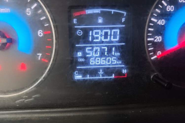 Used Dongfeng Fengon 330 2017 1.5L Manual Utility II DK15
