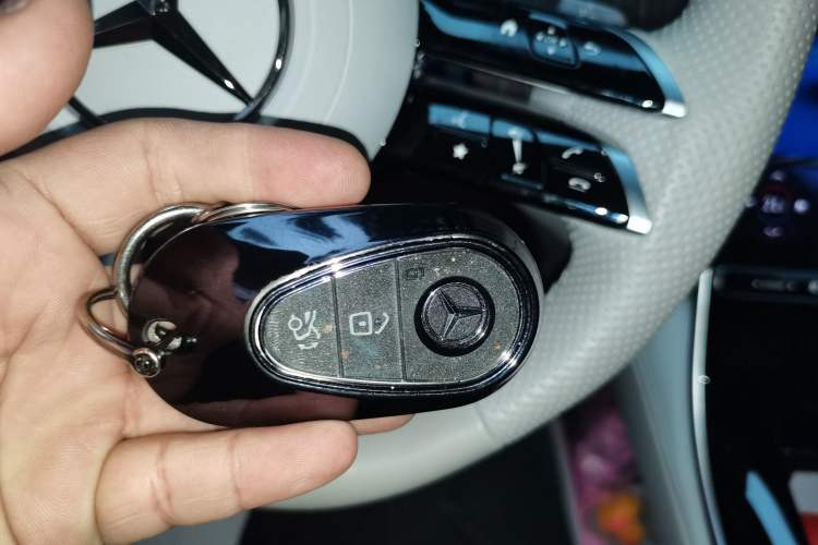 Used Mercedes-Benz EQE 2025 500 4MATIC Pioneer Edition
